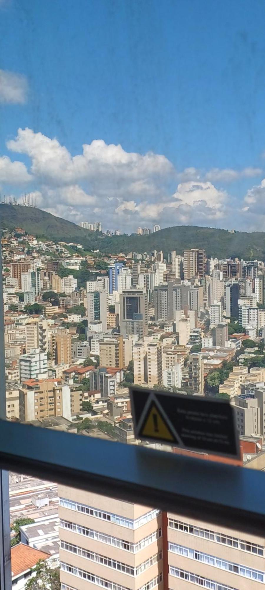 Suite Alto Afonso Pena เบโลโอรีซอนชี ภายนอก รูปภาพ